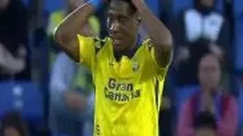 沧州雄狮与北京国安第6轮战成平局，朴世豪破门张玉宁点球助力