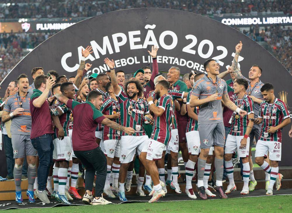 中超第16轮沧州雄狮1-2山东泰山 莫伊塞斯、克雷桑进球